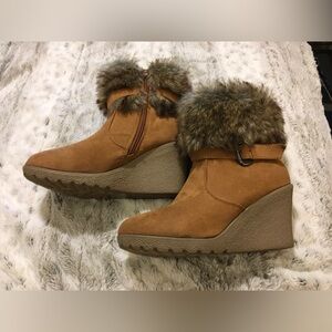Rue21 Tan Faux Fur Wedge Boots